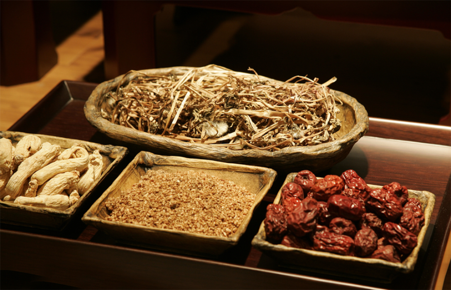 各類中藥制劑定性、定量分析：從合劑到注射劑的方法與實例！